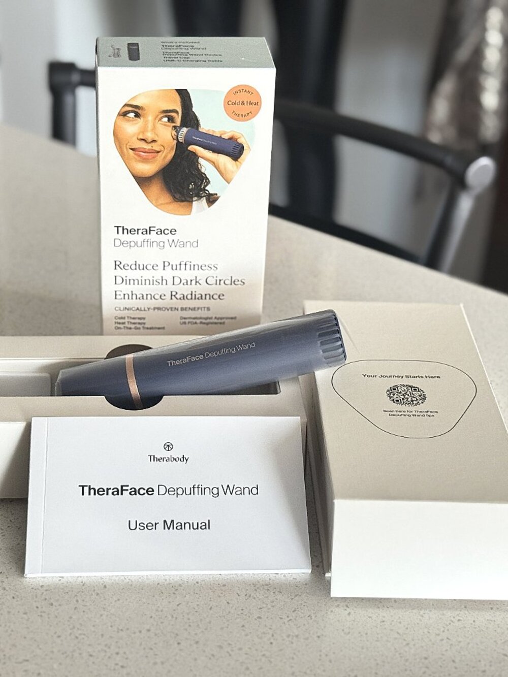 THERABODY TheraFace Depuffing Wand | Indigo | Hot & Cold Facial Treatment | NEW